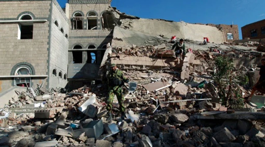 مسؤول يمني: تحالف العدوان استخدم أكثر من 3 ملايين قنبلة عنقودية