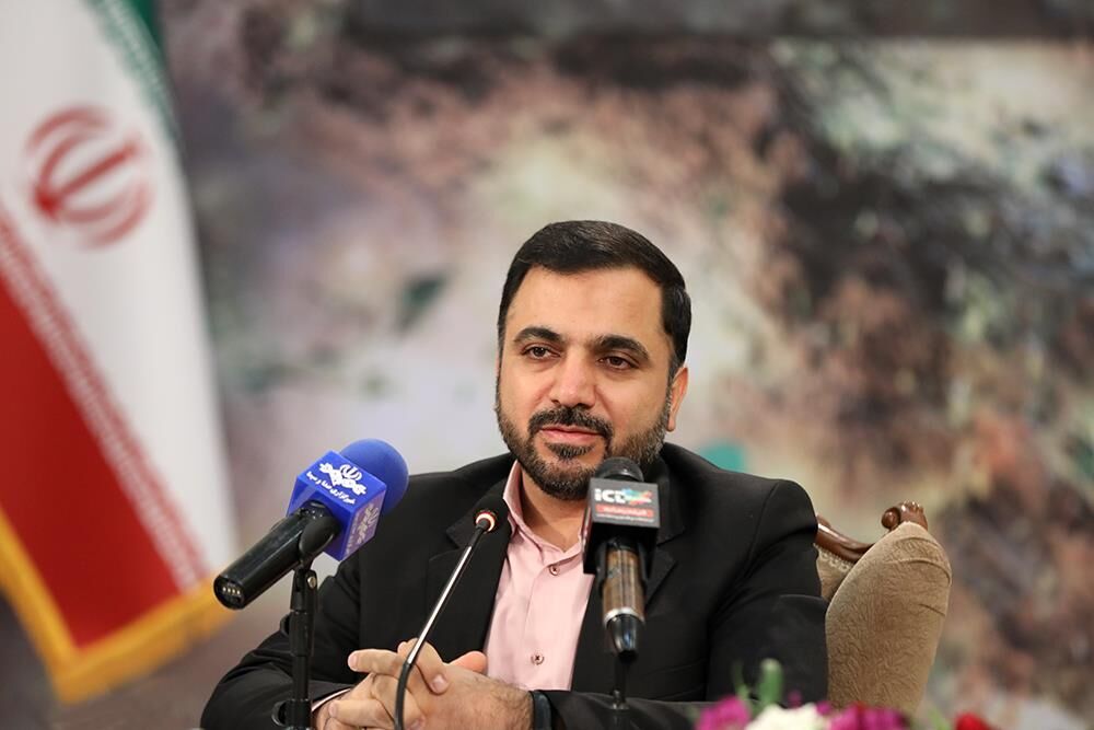 وزير الاتصالات الايراني : قريبا نكون أحد مصدري الخدمات الفضائية بالمنطقة