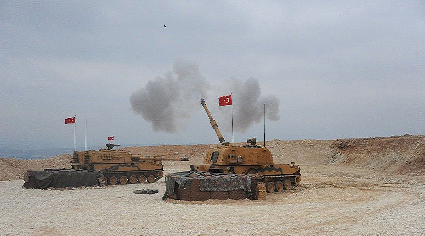 القوات التركية تدمر 11 منزلاً في قرى بريف الرقة الشمالي