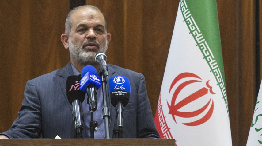 وزير الداخلية يحذر من الوقيعة بين ايران وافغانستان