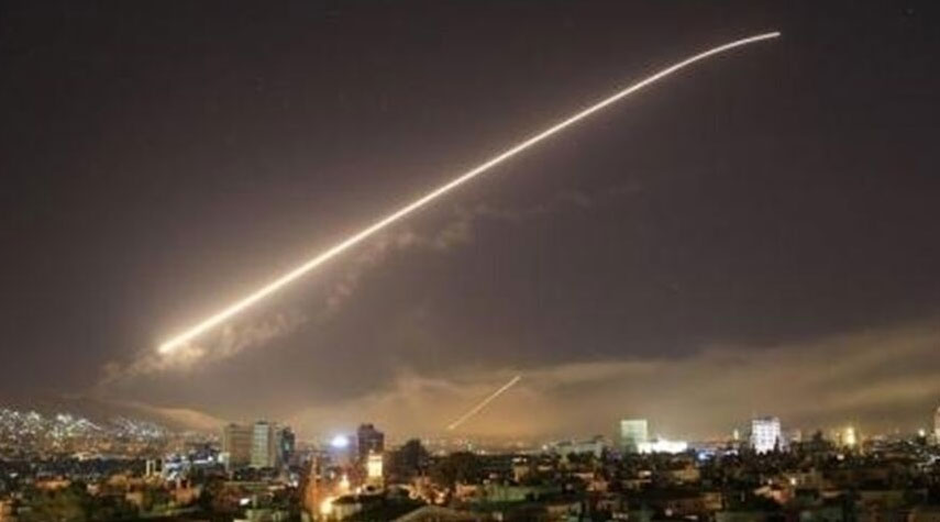 وسائط الدفاع الجوي السوري تتصدى لعدوان صهيوني في ريف دمشق