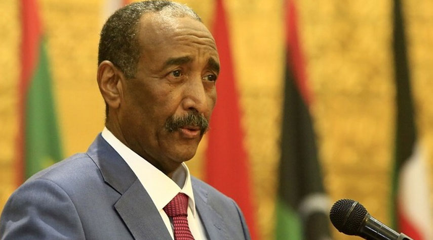 رئيس مجلس السيادة السوداني يبدي استعداده للتنحي