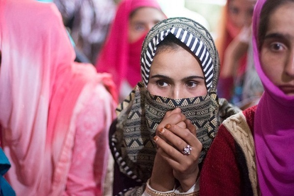 تقرير صحفي : المسلمات بالهند تحت وطأة العنصرية والاضطهاد