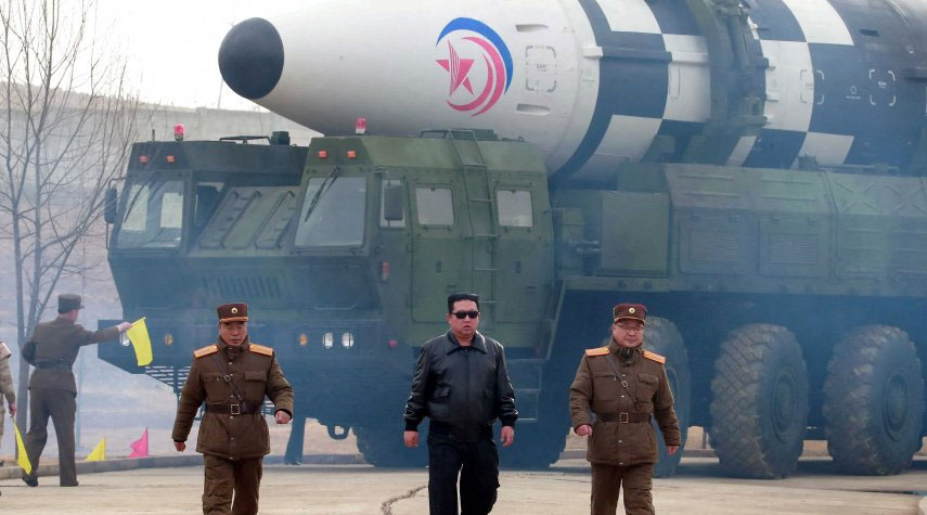 كوريا الشمالية تجري مساء اليوم عرضاً عسكرياً لأحدث صواريخها