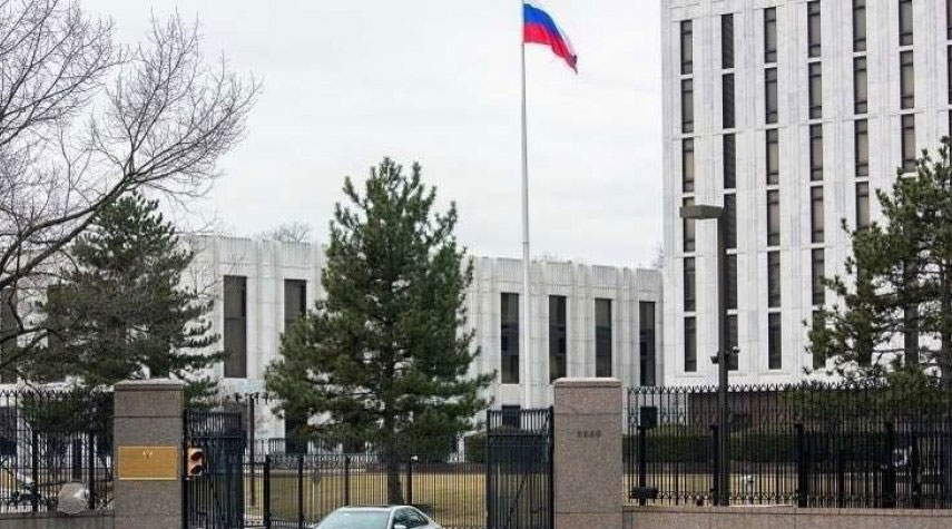 السفير الروسي في واشنطن: سفارتنا تحت الحصار