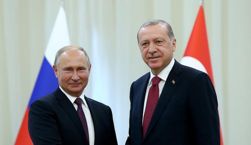 إردوغان وبوتين يبحثان أزمة أوكرانيا وتبادل المعتقلين بين موسكو وواشنطن