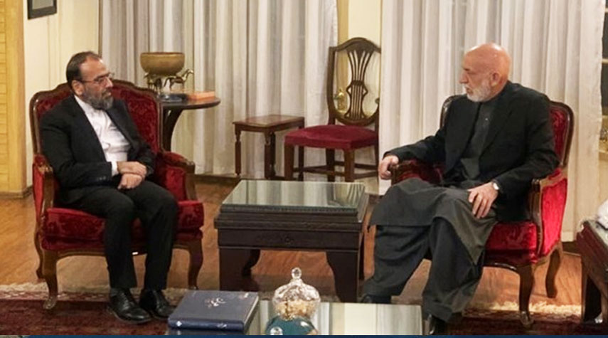 كرزاي : السلطة الحاكمة في افغانستان تتجنب الصدام مع ايران