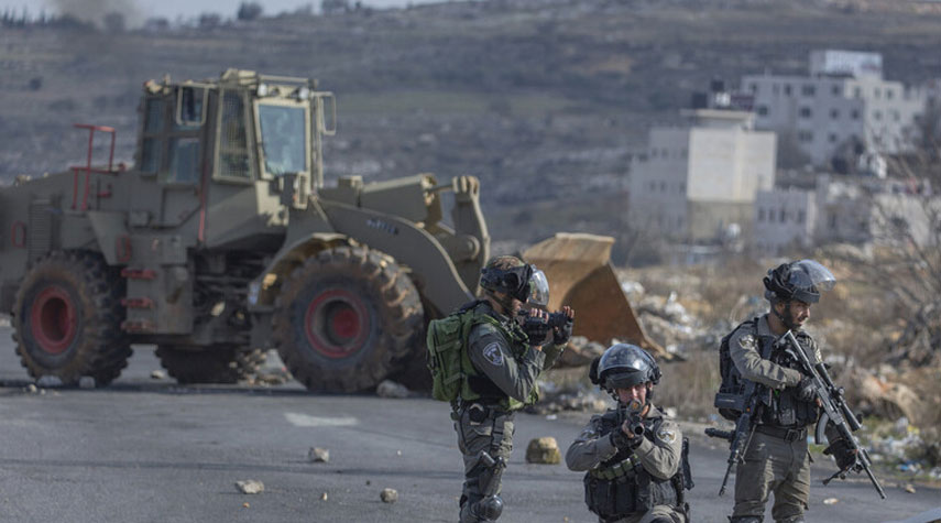 الجيش الصهيوني يهدم منزل أسير فلسطيني في السيلة الحارثية بعد اقتحام البلدة