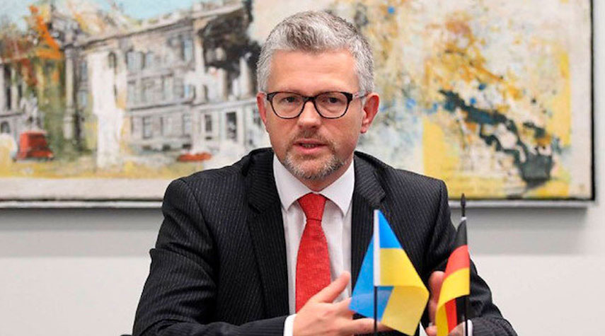 قرار ألمانيا بحظر رفع علم أوكرانيا والأخيرة تصفه بالصفعة على الوجه