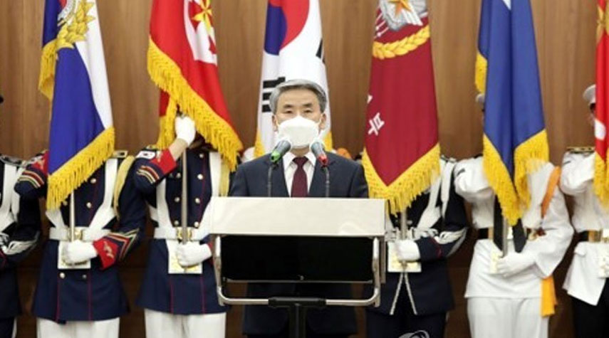 وزير الدفاع الكوري الجنوبي يأمر بردود صارمة وفورية على أي "استفزازات" كورية شمالية