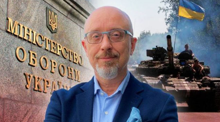 وزير الدفاع الأوكراني: كييف تخطط لتجنيد مليون مواطن