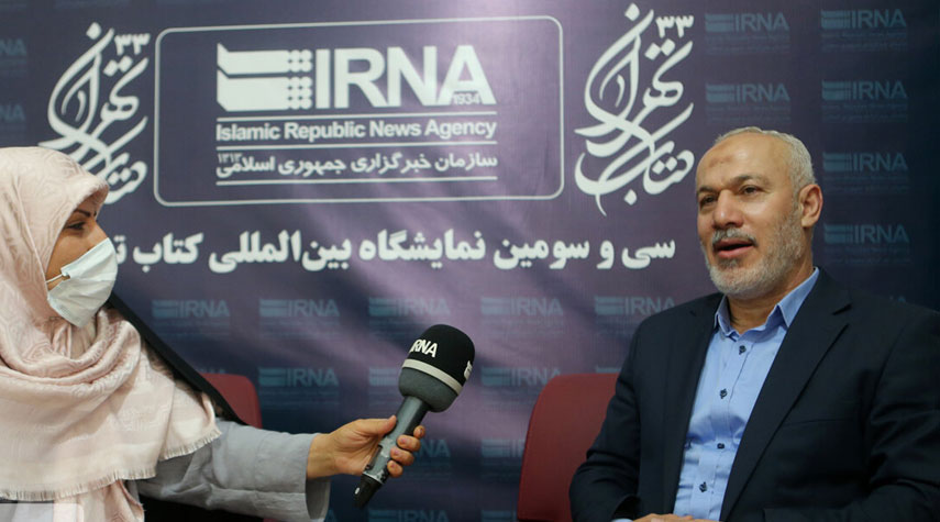 ممثل "الجهاد الإسلامي" في إيران: معرض طهران للكتاب مظلة للوحدة والتفاهم