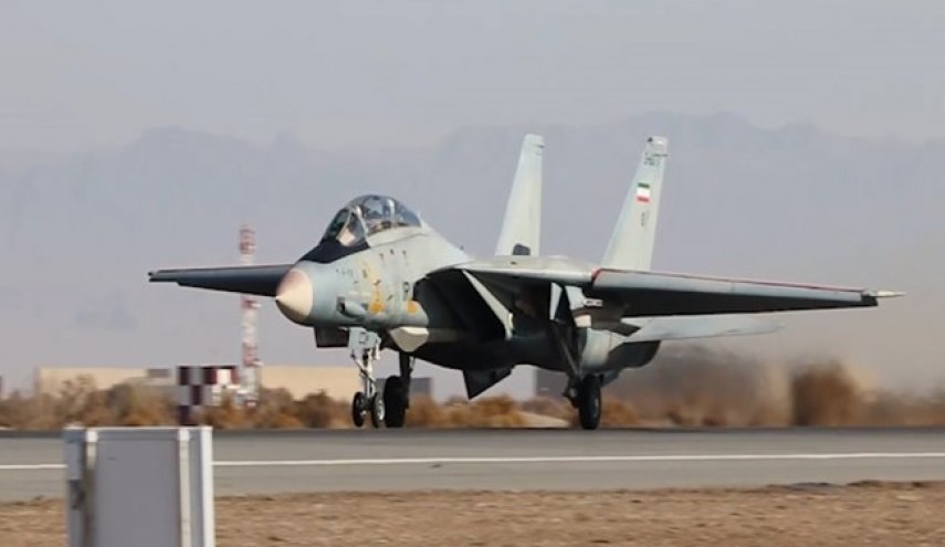 ايران تعيد تأهيل طائرة عسكرية مقاتلة