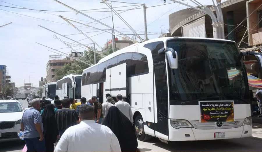 موكب أهالي كربلاء المقدسة يتوجه إلى مرقدي الإمام الرضا والسيدة المعصومة (ع)