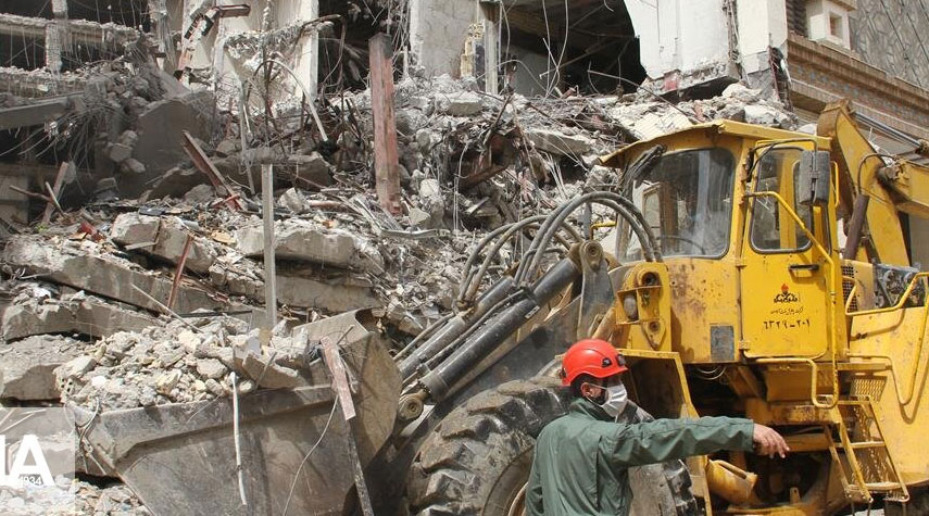 اعتقال 11 متهماً في إطار التحقيق بانهيار مبنى في آبادان جنوب إيران
