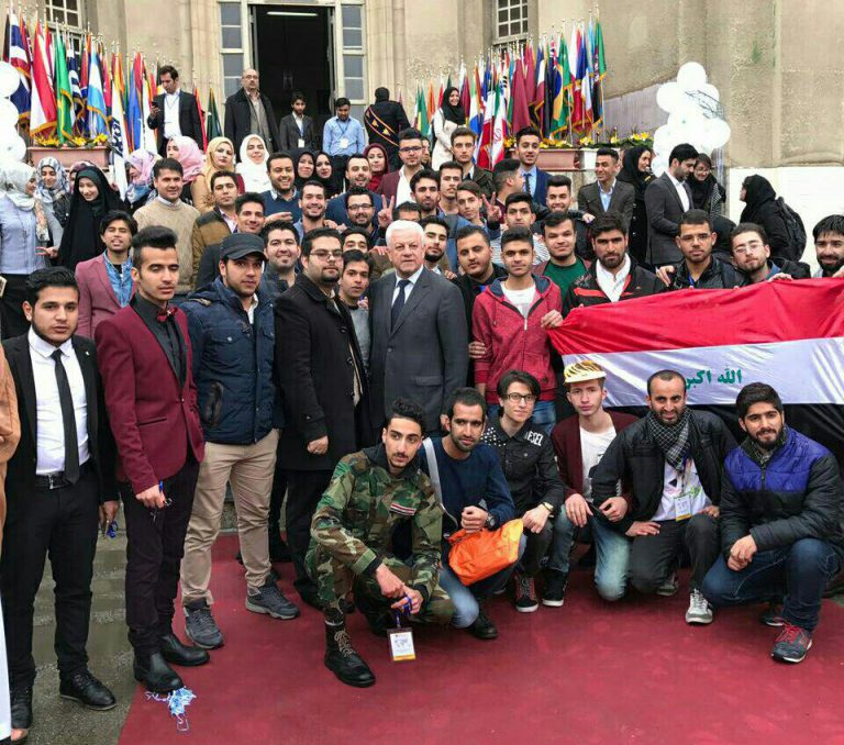 الكشف عن عدد الطلاب العراقيين في إيران