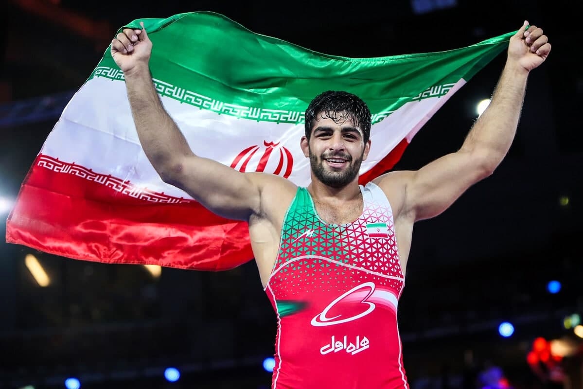 إيرانيان على رأس أفضل المصارعين في العالم