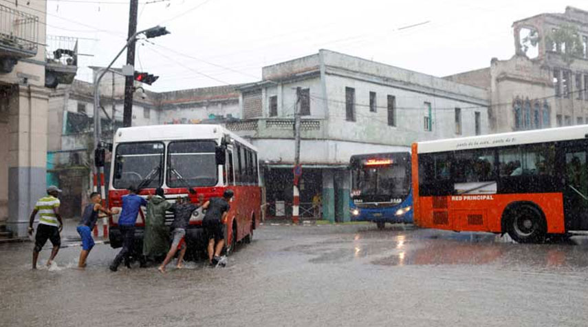 ثلاثة قتلى على الأقل في أمطار غزيرة مرتبطة بالإعصار آغاثا في كوبا