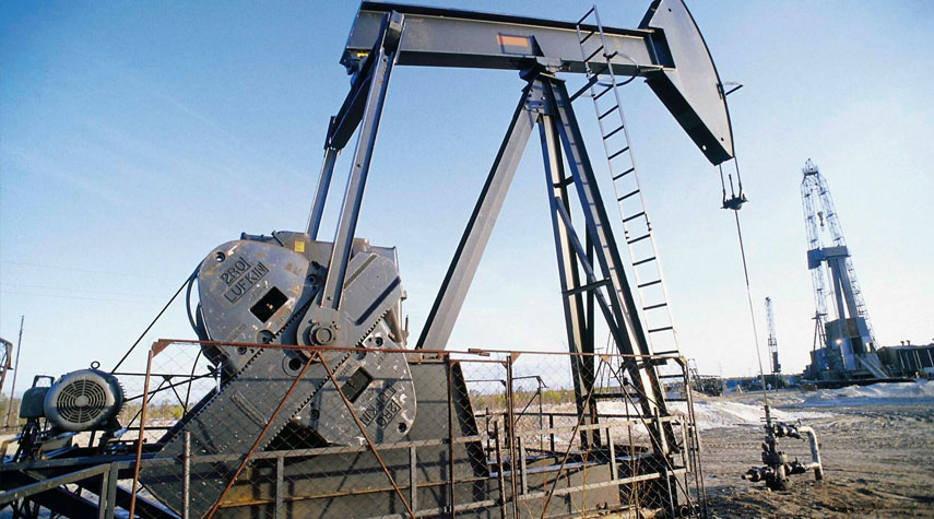 وزير النفط العماني: السلطنة وإيران تخططان لتطوير حقل هنغام النفطي
