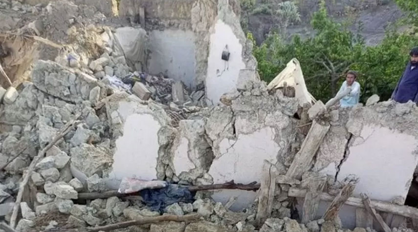 زلزال أفغانستان.. مصرع 250 شخصاً على الأقل وإصابة المئات