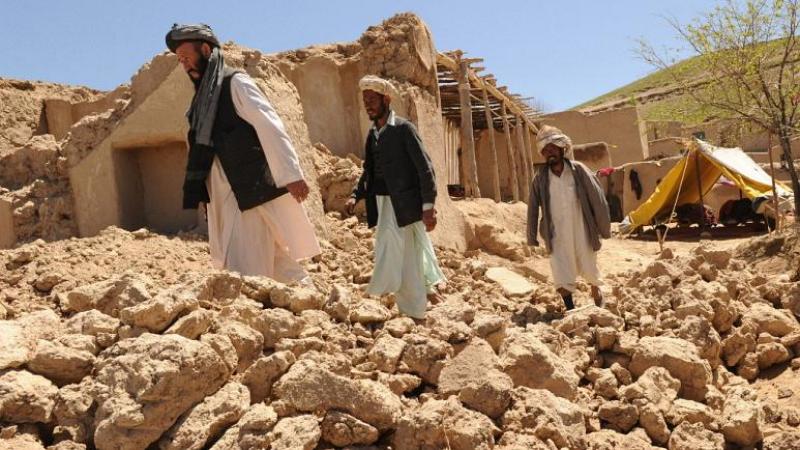 ارتفاع عدد قتلى زلزال أفغانستان إلى 1500 شخص
