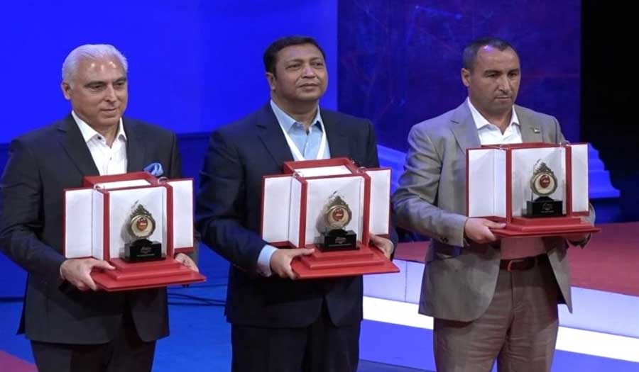 الفائزون بجائزة المصطفى أعضاء فخريون في أكاديمية العالم الإسلامي للعلوم