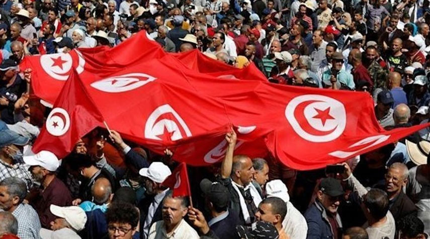 صدور مشروع الدستور التونسي الجديد لعرضه للإستفتاء