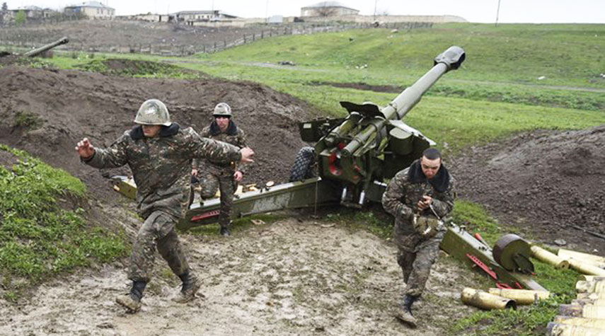 اذربيجان تتهم ارمينيا باطلاق النار على مواقع لجيشها