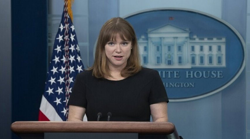 "فوكس نيوز": مديرة الاتصالات بالبيت الأبيض ستترك منصبها