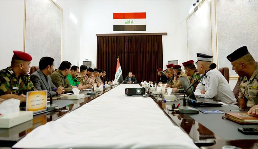 الكاظمي يعقد اجتماعا مع القيادات الأمنية في نينوى