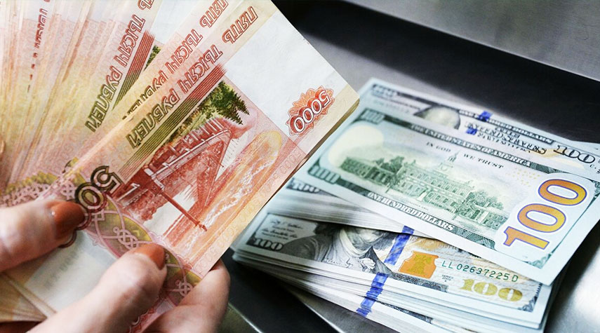 المركزي الايراني: ناقشنا مع روسيا إبعاد الدولار واليورو
