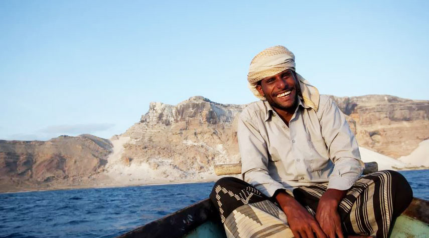 عودة 96 صيادا يمنيا بعد احتجازهم في إريتريا