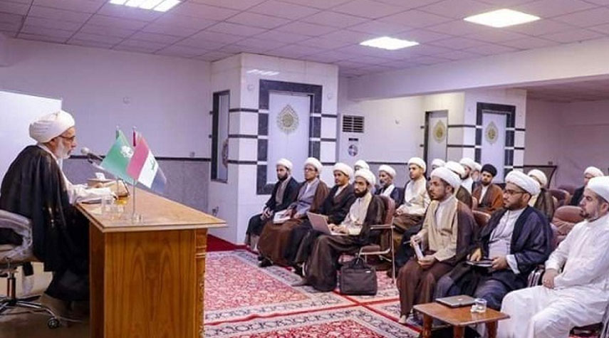 العراق.. ختام الدورة القرآنيّة التخصّصيّة لطلبة العلوم الدينيّة النجف الأشرف