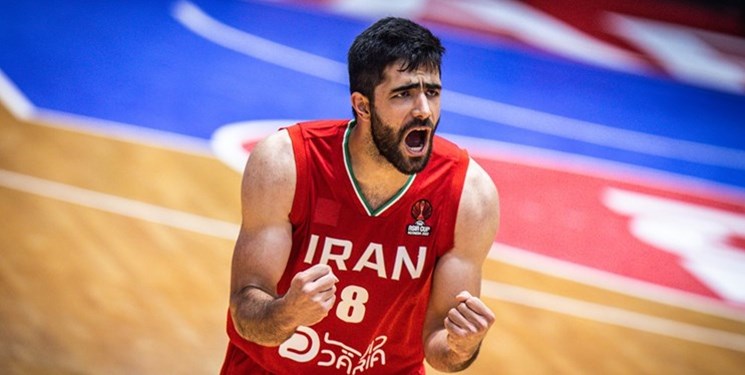 ايران تتاهل للدور الثاني بكأس آسيا بفوز كبير على كازاخستان