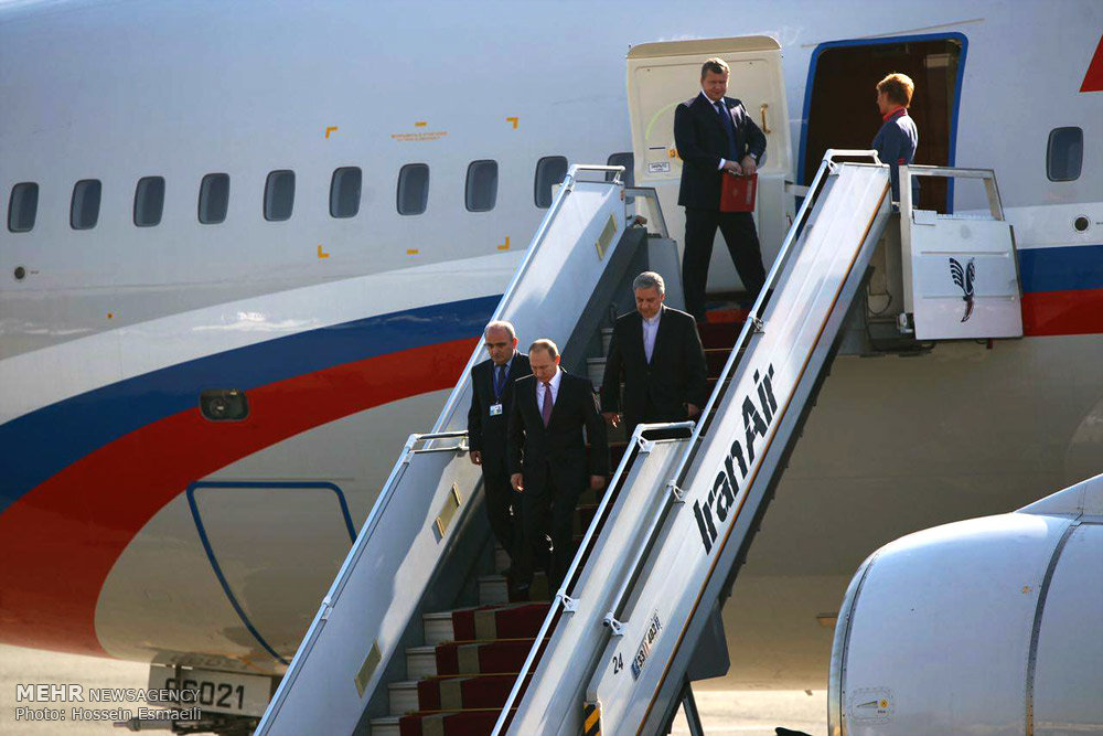 بوتين يصل طهران لحضور قمة الدول الراعية للسلام السوري