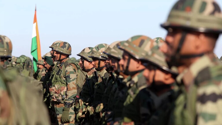 الهند تعزز وجودها العسكري على الحدود مع الصين