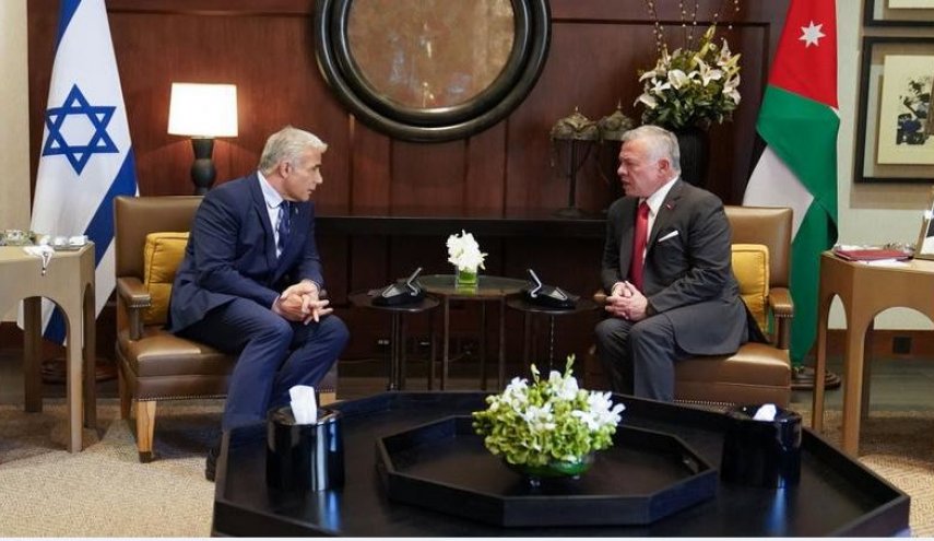 ملك الأردن يجتمع مع رئيس وزراء الاحتلال في عمان