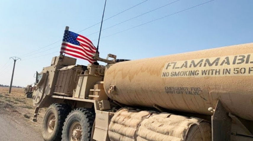 قوات الاحتلال الأمريكي تسرق كميات جديدة من النفط السوري
