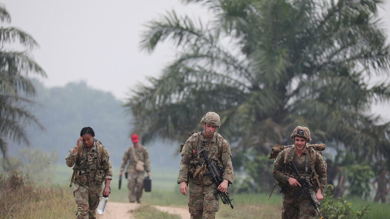 الولايات المتحدة وإندونيسيا تجريان تدريبات عسكرية مشتركة