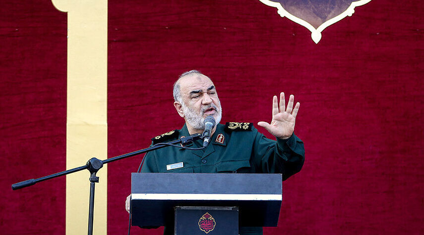 قائد حرس الثورة يؤكد أن الشعب الإيراني يقف في امتداد عاشوراء