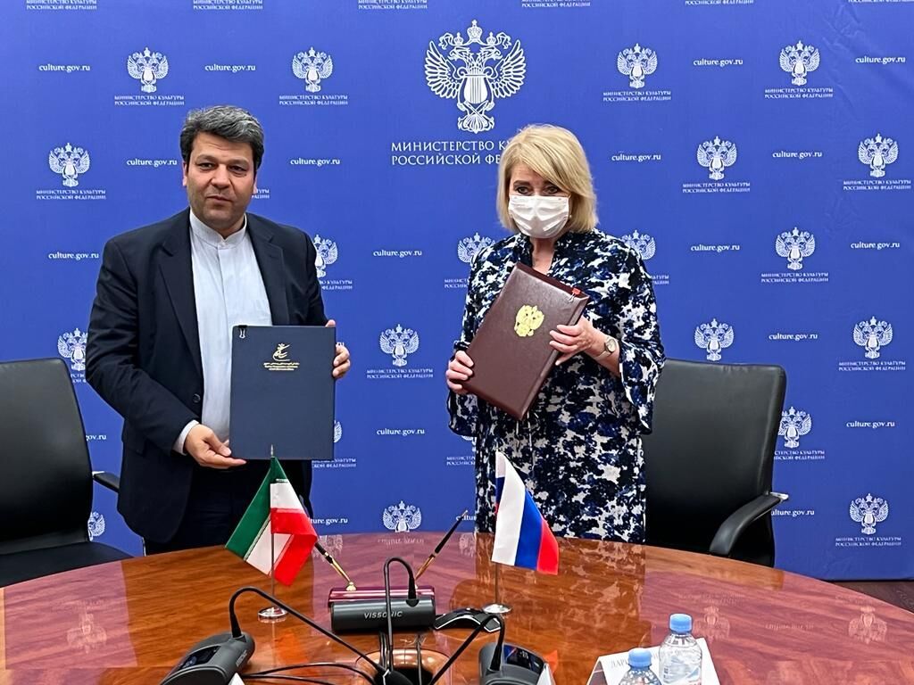 إيران وروسيا تتفقان على تطوير التعاون السينمائي