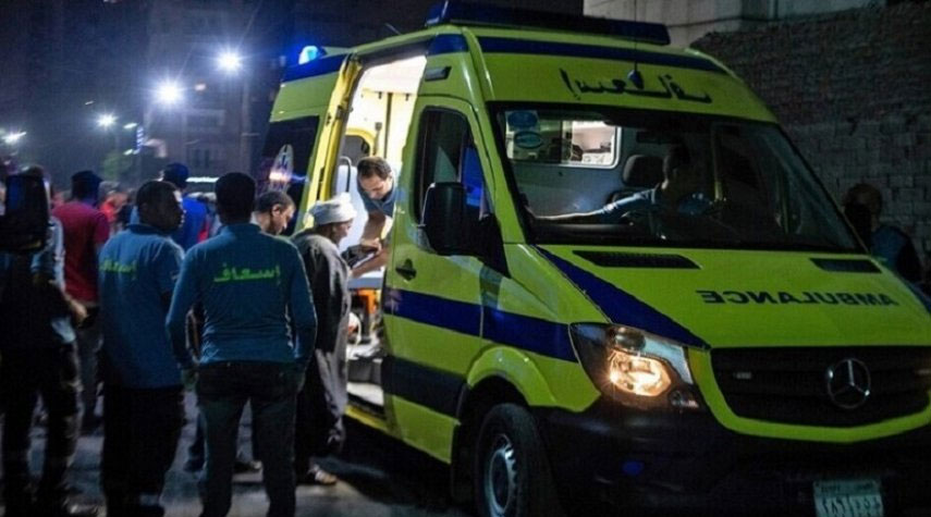 مصر.. حادث مروع يقتل 8 أفراد من أسرة واحدة