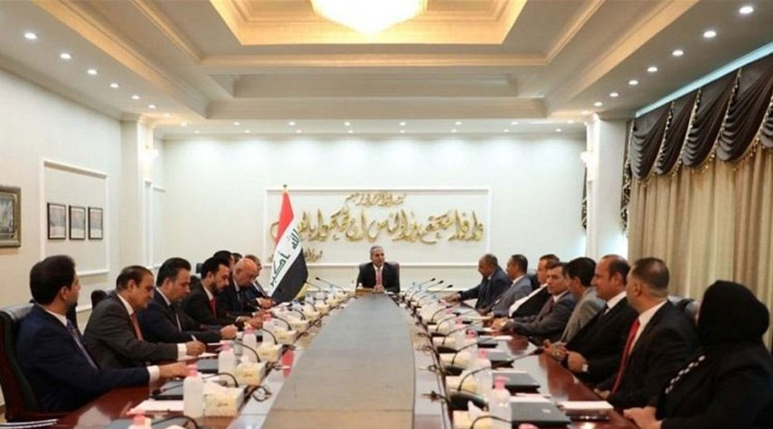 القضاء العراقي يؤكد على اعتماد الدستور في حل الأزمة السياسية