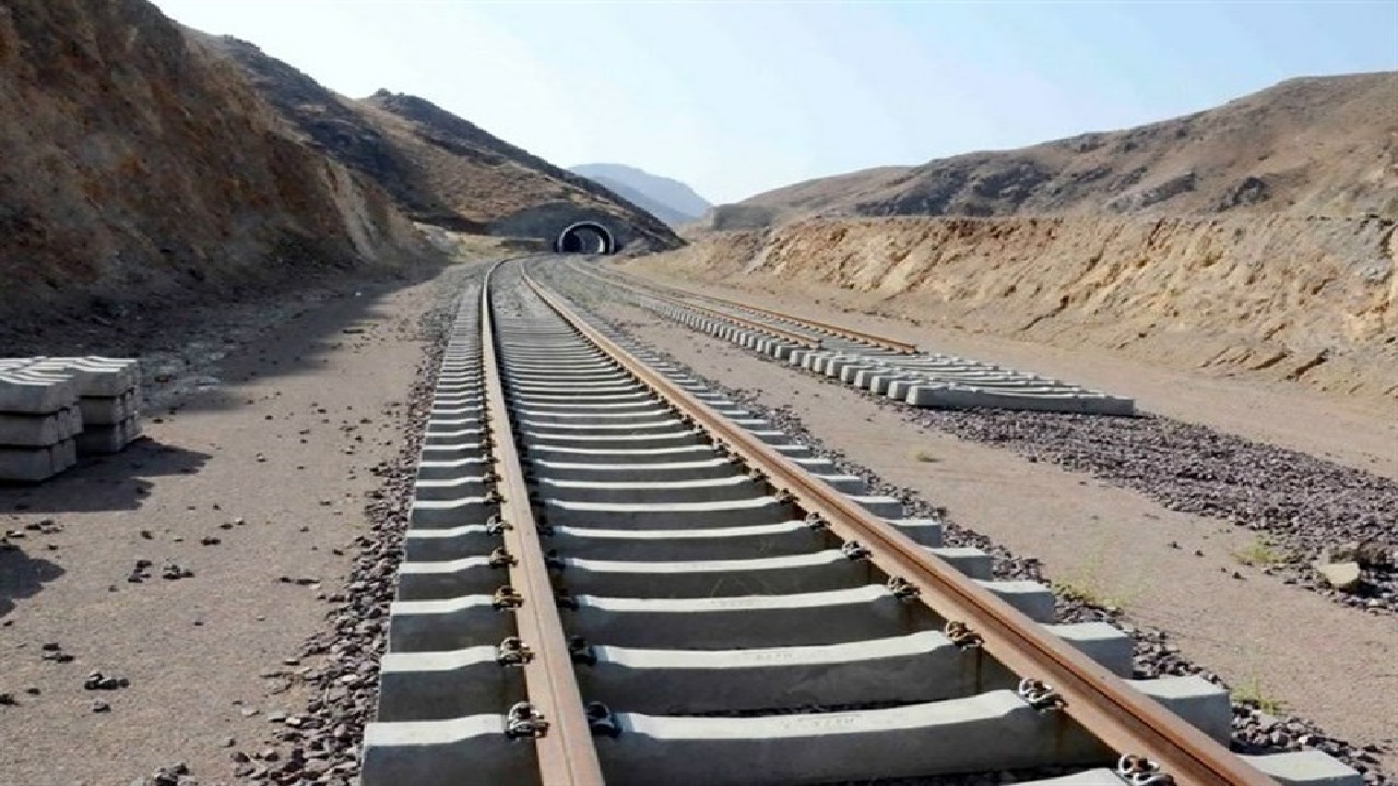 مسؤول: روسيا تشارك في بناء خط سكك حديد رشت-آستارا