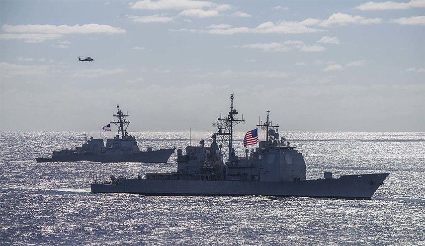 سفينتان حربيتان امريكيتان تعبران مضيق تايوان والصين تحذر