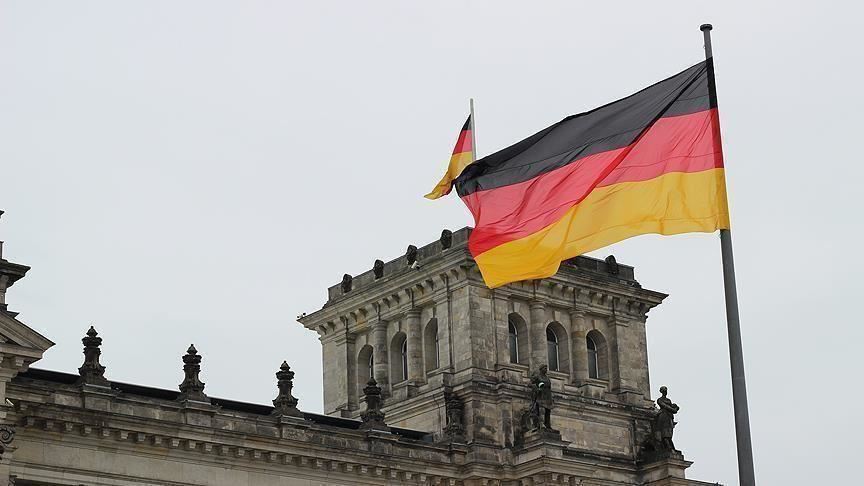 التضخم وأسعار الفائدة يهددان الاقتصاد الألماني