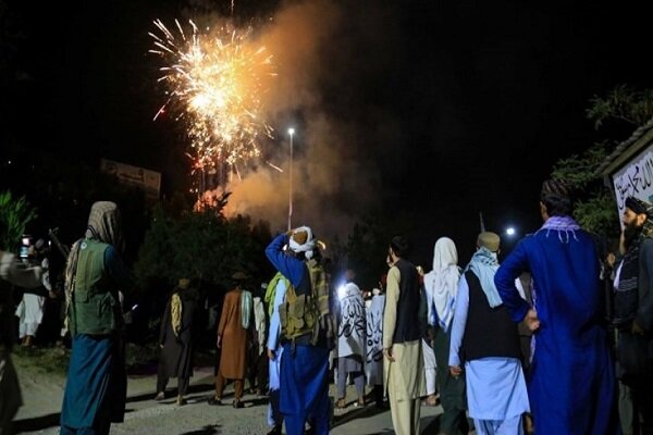 طالبان تحتفل بذكرى طرد اخر امريكي من افغانستان