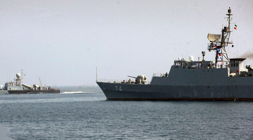 اشتباك بين البحرية الإيرانية وقراصنة في البحر الأحمر