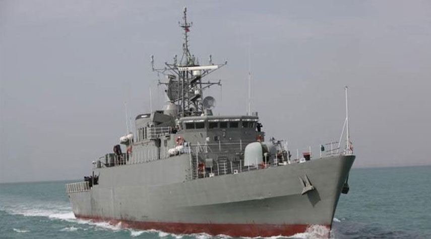 البحرية للجيش الإيراني تحتجز سفينتي تجسس أمريكيتين