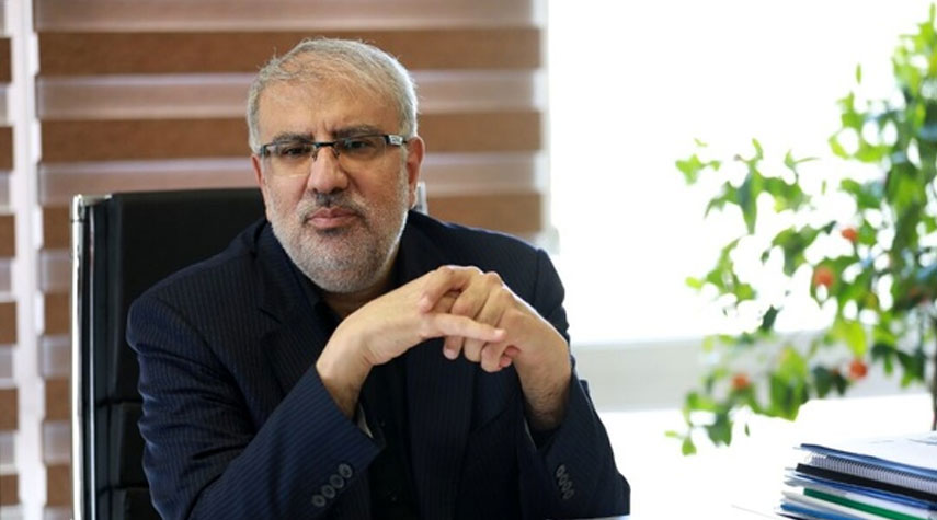 وزير النفط الإيراني: ظروف مبيعات النفط تغيرت وأبرمنا عقوداً بـ 80 مليار دولار